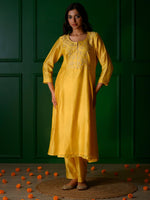 Load image into Gallery viewer, Yellow embroidery Kurta + Yellow chanderi Pants
