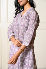 Load image into Gallery viewer, Women&#39;s Sukoon Kurta
