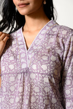 Load image into Gallery viewer, Women&#39;s Sukoon Kurta
